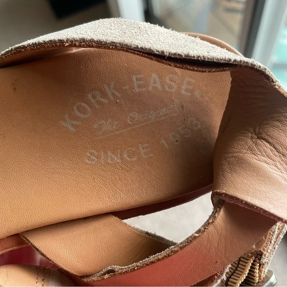 Kork-Ease Zukey T-Strap Leather Suede Sandals Size 9 - Picture 2 of 6